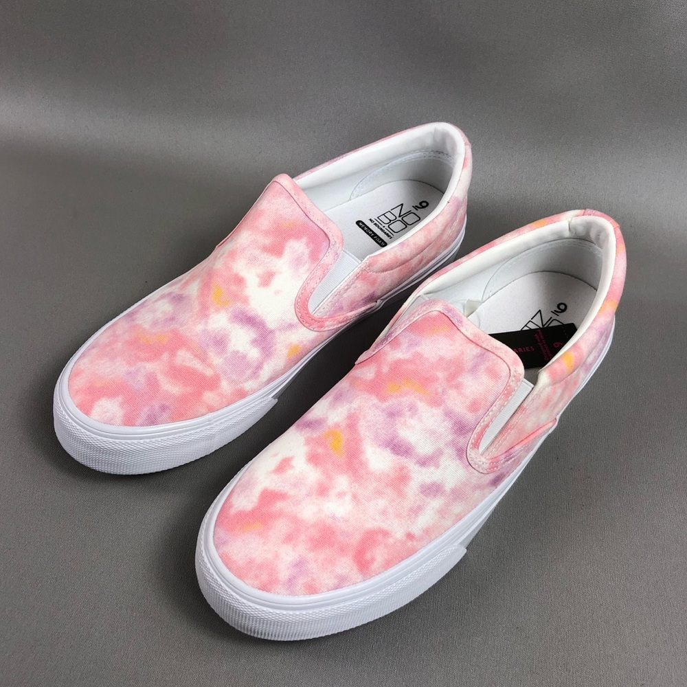 No Boundaries Women’s Twin Gore Casual Slip On Shoe - Picture 3 of 10